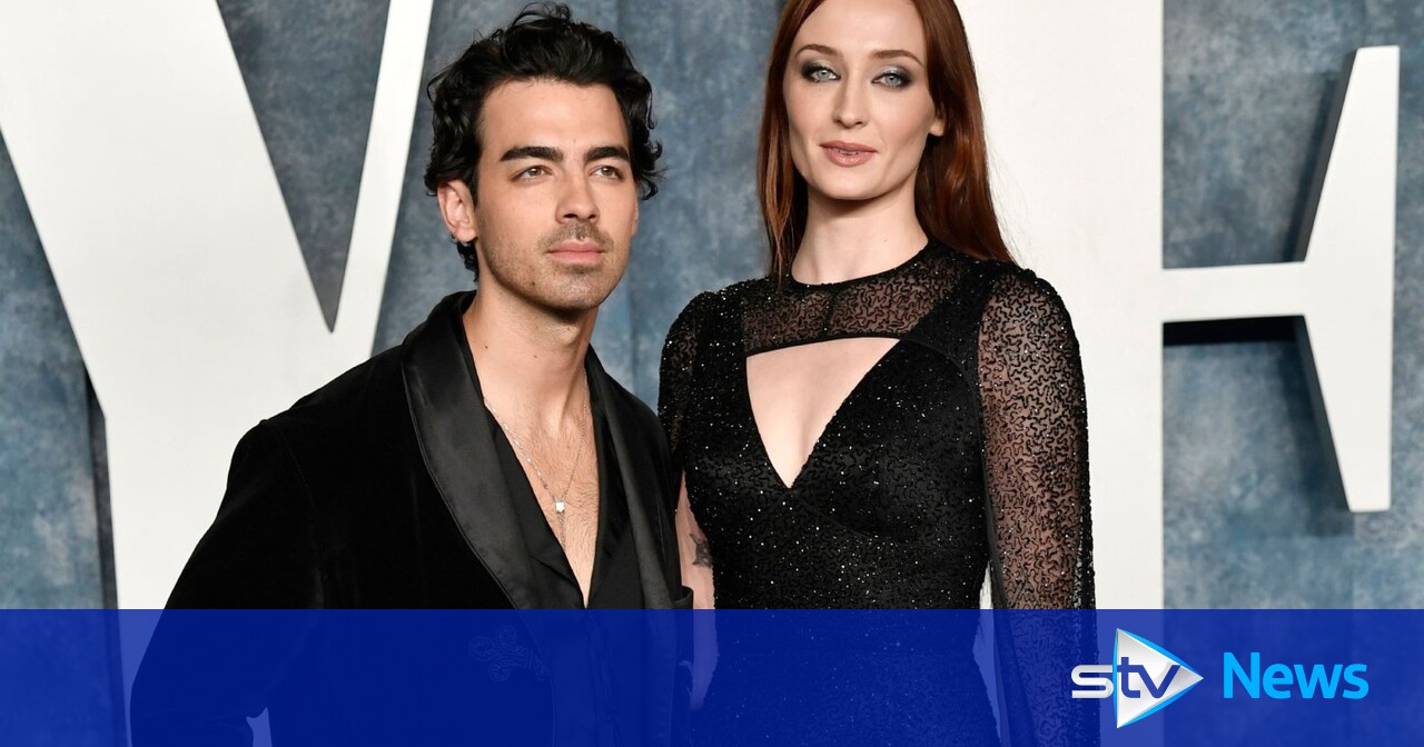 Joe Jonas Joe Jonas Files For Divorce From Game Of Thrones Star Sophie