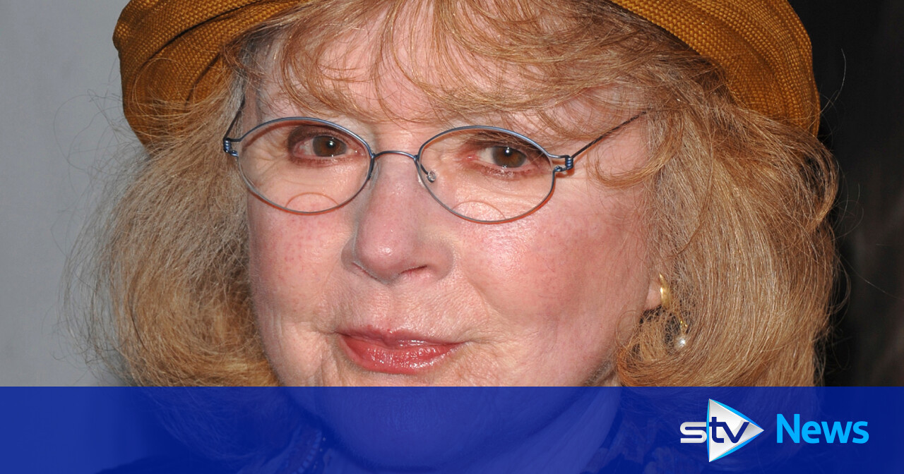 Piper Laurie Renowned Actress From The Hustler And Carrie Passes Away At In Los Angeles