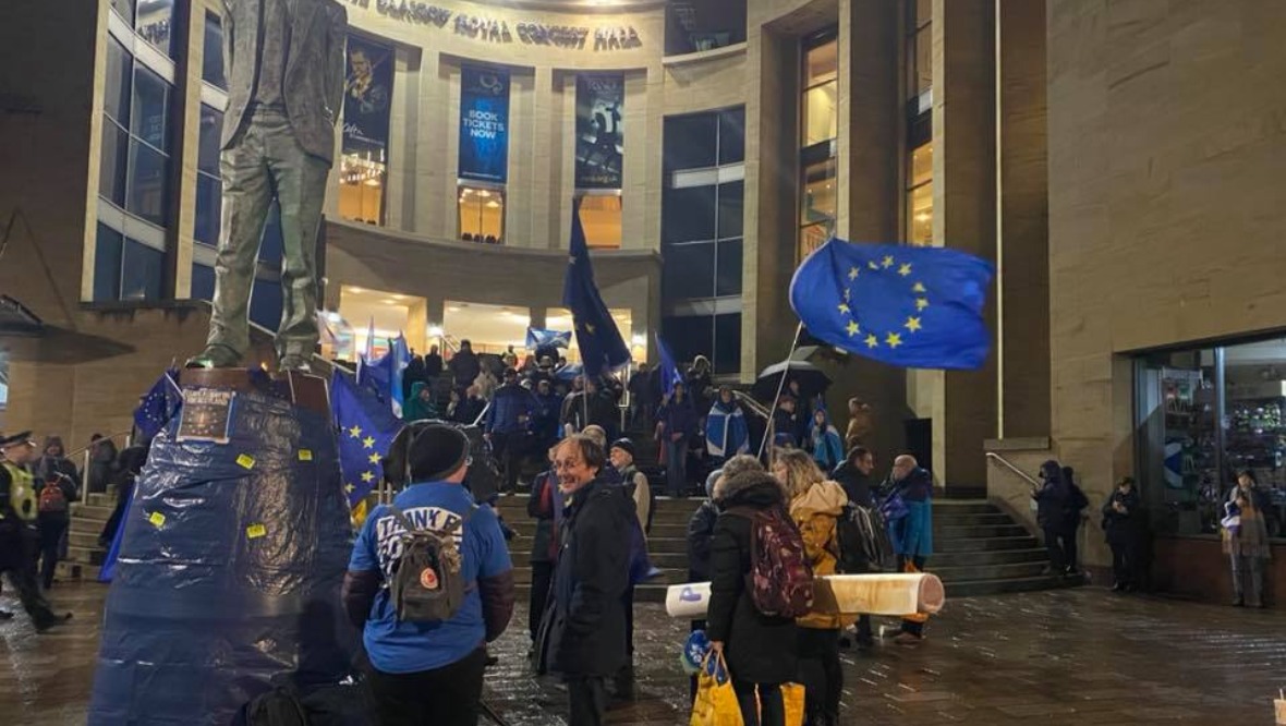 One arrest made as Glasgow Brexit events pass peacefully