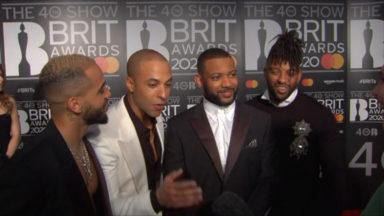 JLS sing Cannae Shove Yer Granny Aff a Bus at the Brits