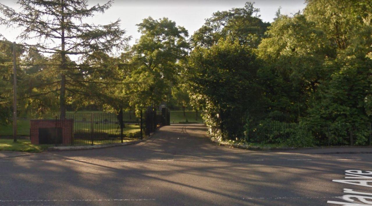Man’s body found in park pond as police launch probe