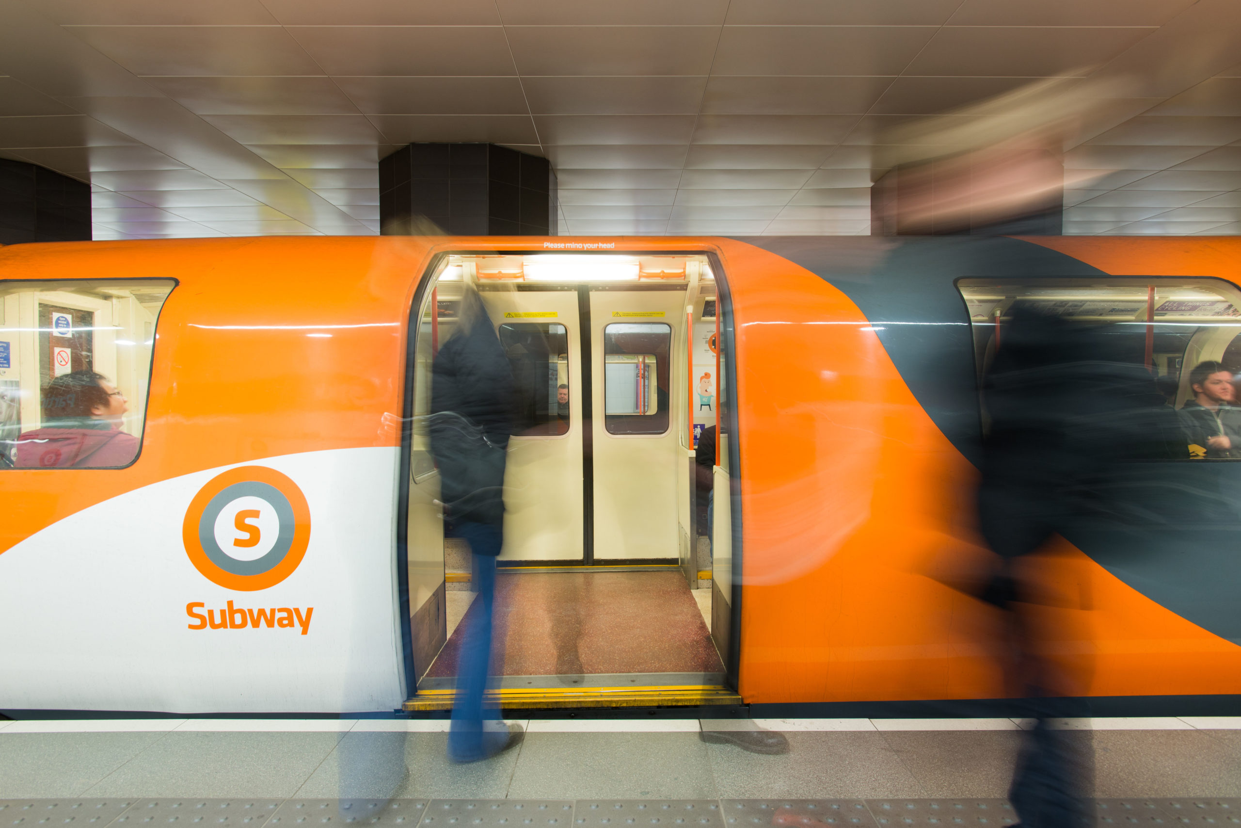Glasgow Subway services are expected to be very crowded. 