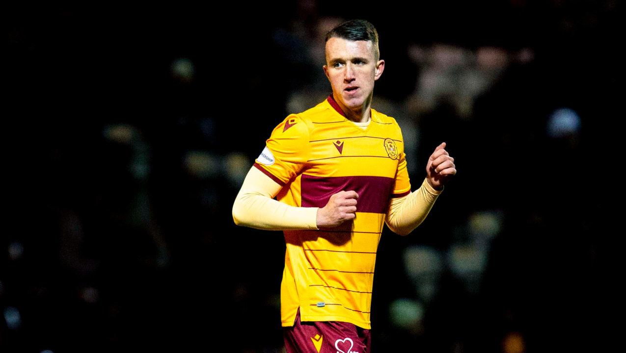 David Turnbull signs new contract with Motherwell