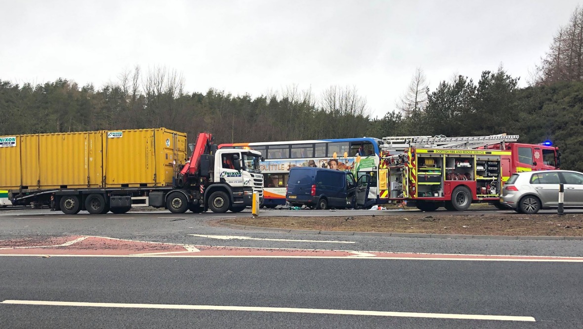 Bus and van collision during rush hour closes part of A90 STV News