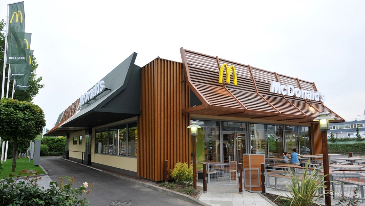 McDonald’s to close all UK restaurants by Monday evening