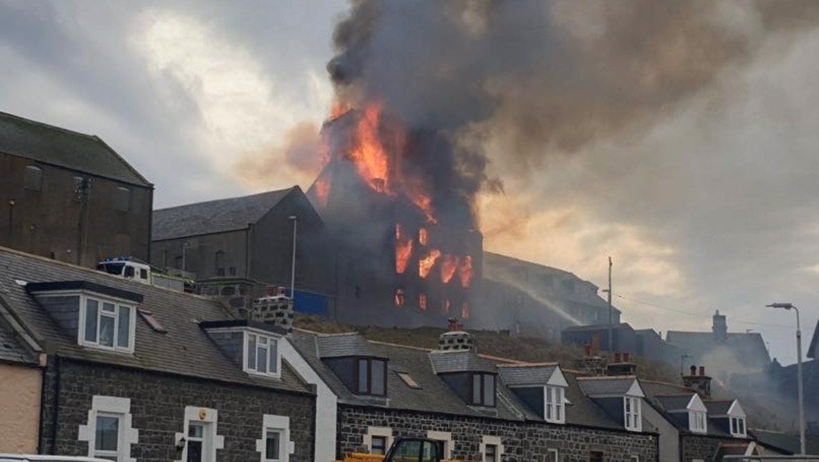 Teenage trio charged over blaze at derelict building