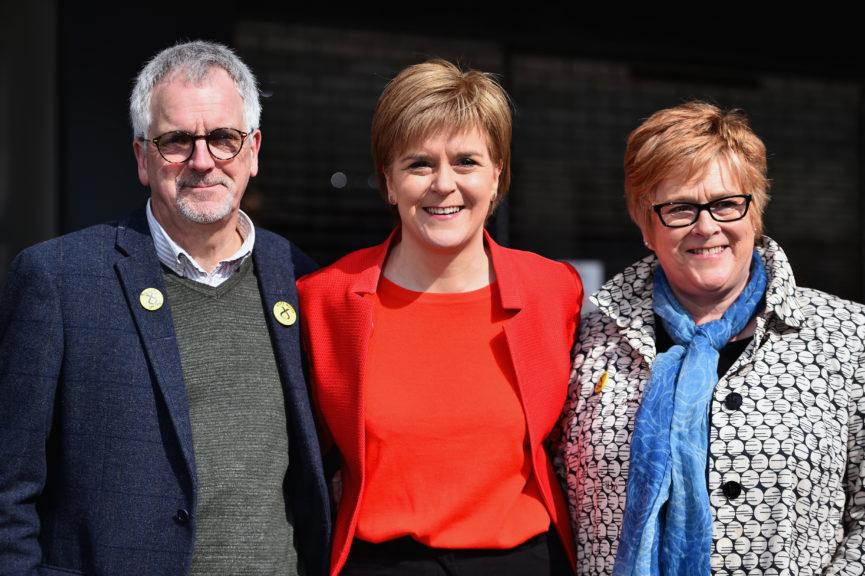 Nicola Sturgeon 'longs to hug her parents after lockdown' | STV News