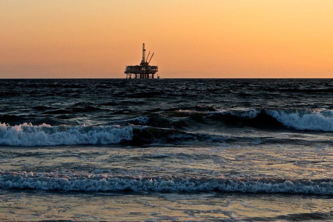 30,000 jobs at risk as offshore industry faces ‘bleak’ future