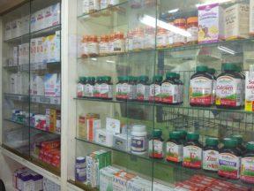 Thief broke into pharmacy to steal medication and money
