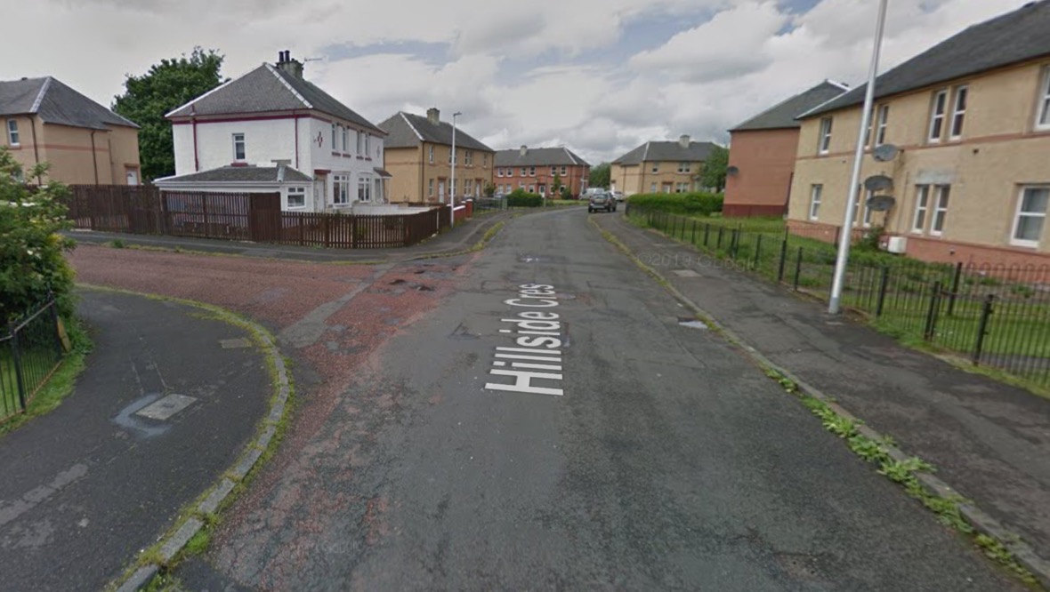 Man left with serious facial injuries after street attack