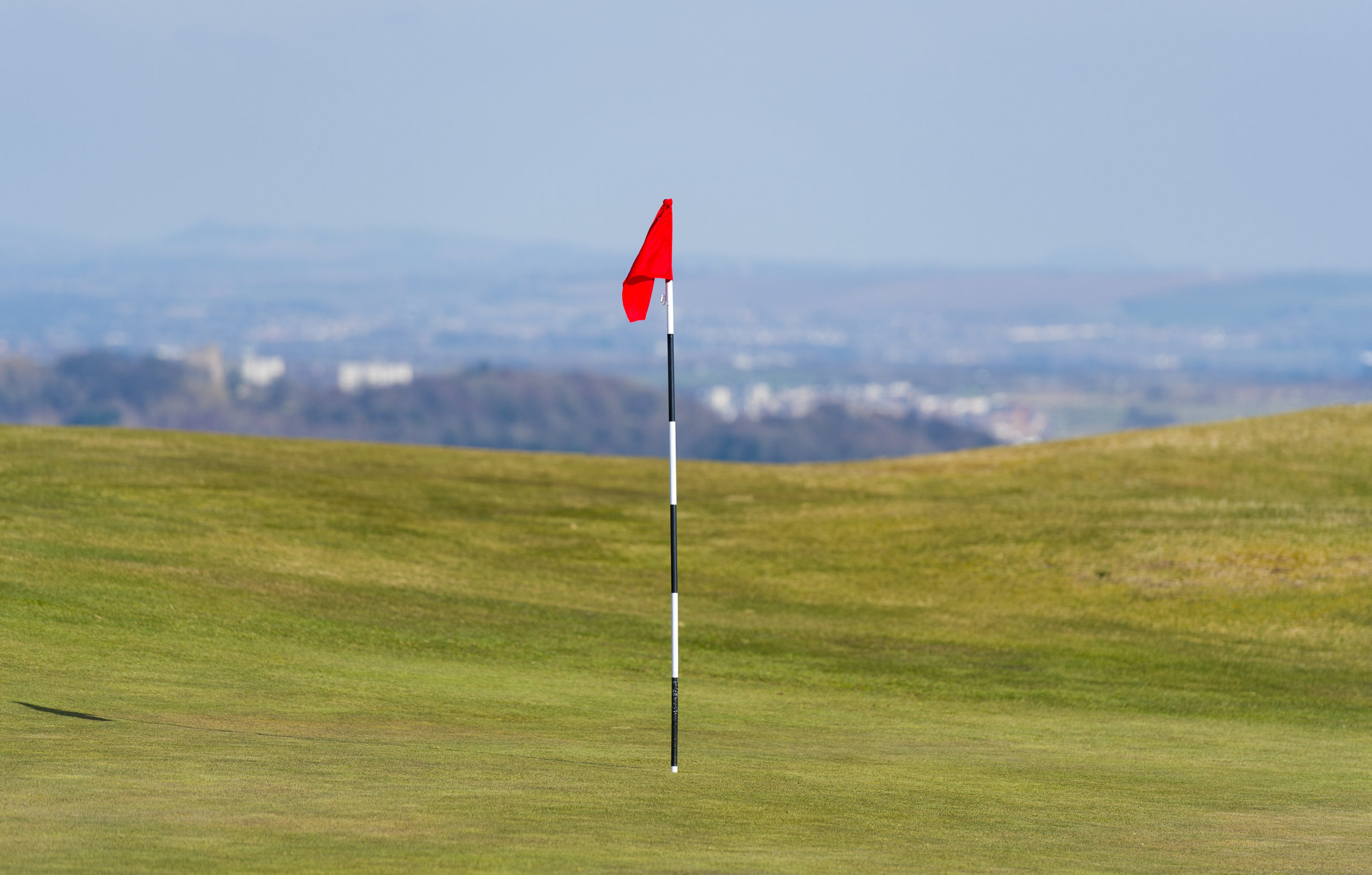 The 18th hole at Braid Hill Golf Course in Edinburgh.