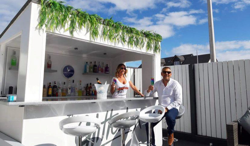 Couple turn garden into Ibiza-inspired nightclub in lockdown