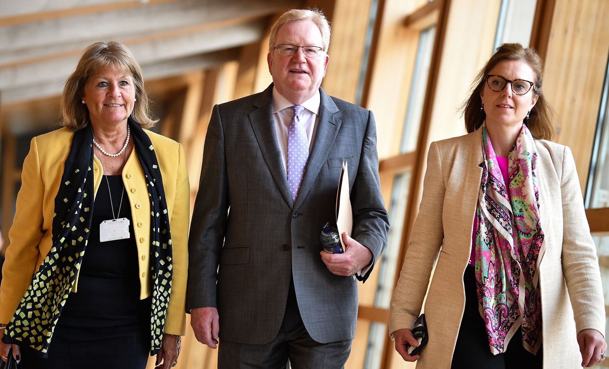 Jackson Carlaw with Tory MSPs Margaret Mitchell (left) and Rachael Hamilton (right) (Getty Images)
