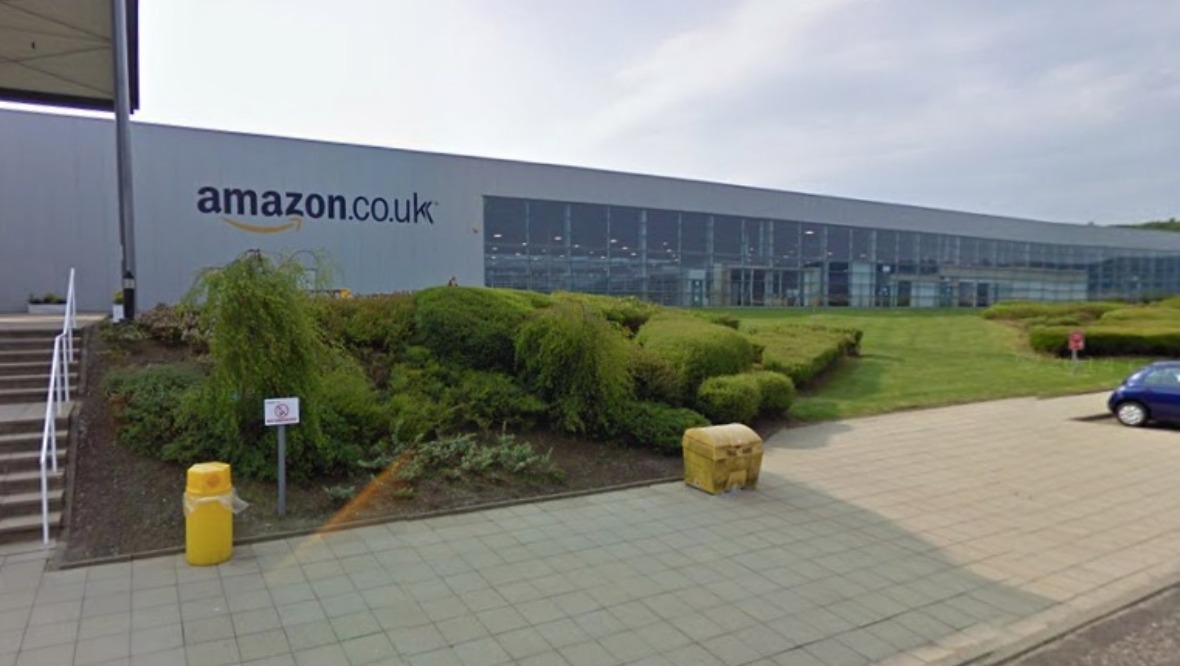 Amazon warehouse worker tests positive amid virus outbreak