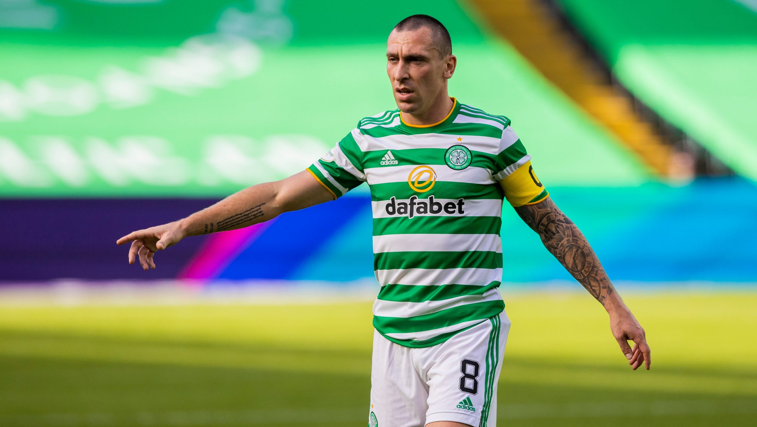 Scott brown. Арчи Скотт Браун. Дениз Скотт Браун.