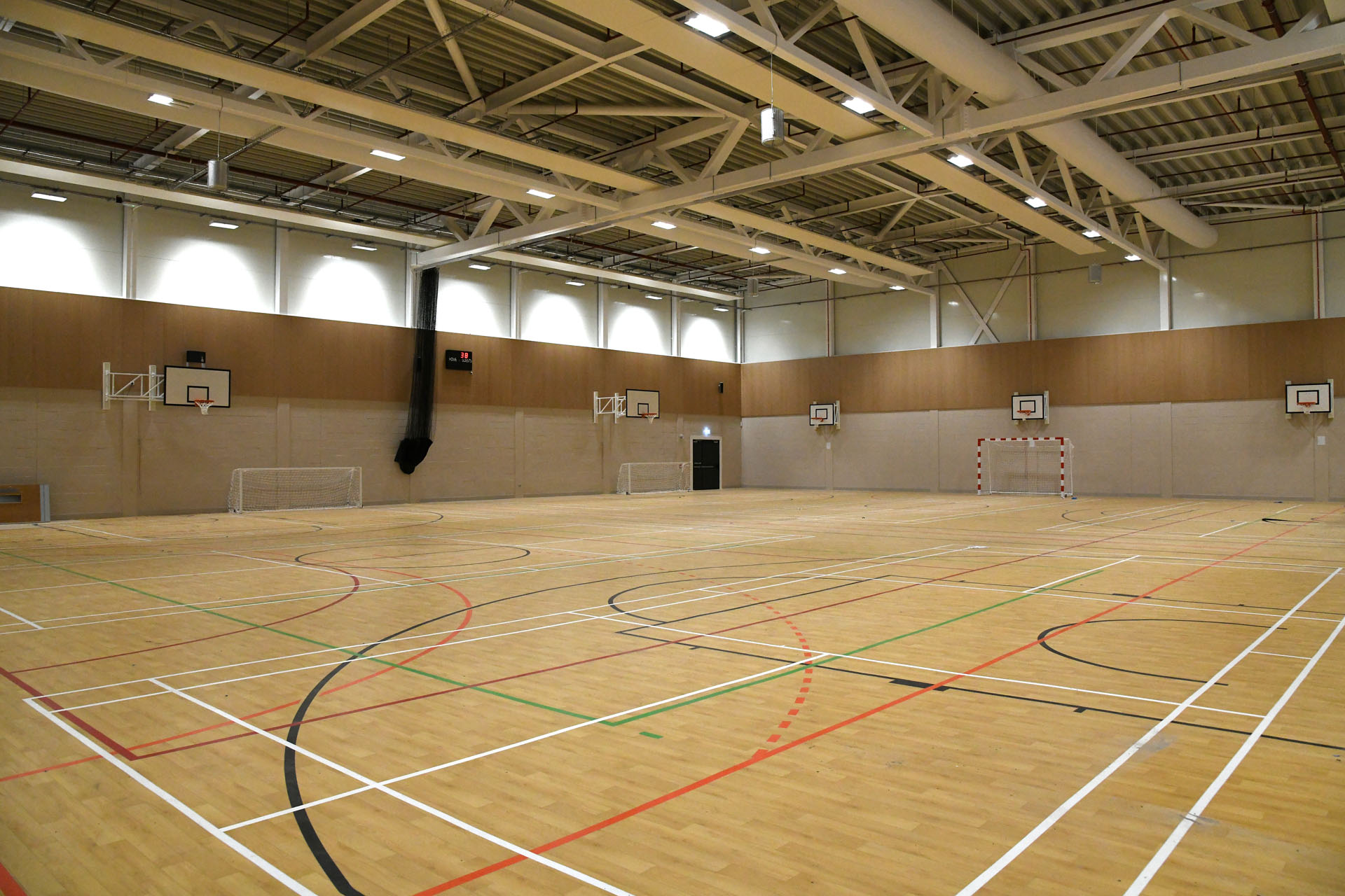 Healthy: The school has 13 indoor sports courts.