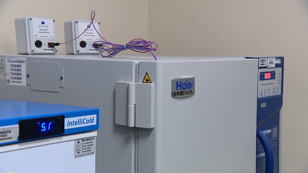 Storage: Freezer has an alarm system, should it breach temperature ranges.