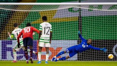 Celtic beat Lille 3-2 in final Europa League group game