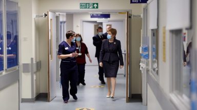 Sturgeon meets hospital staff coordinating vaccine rollout