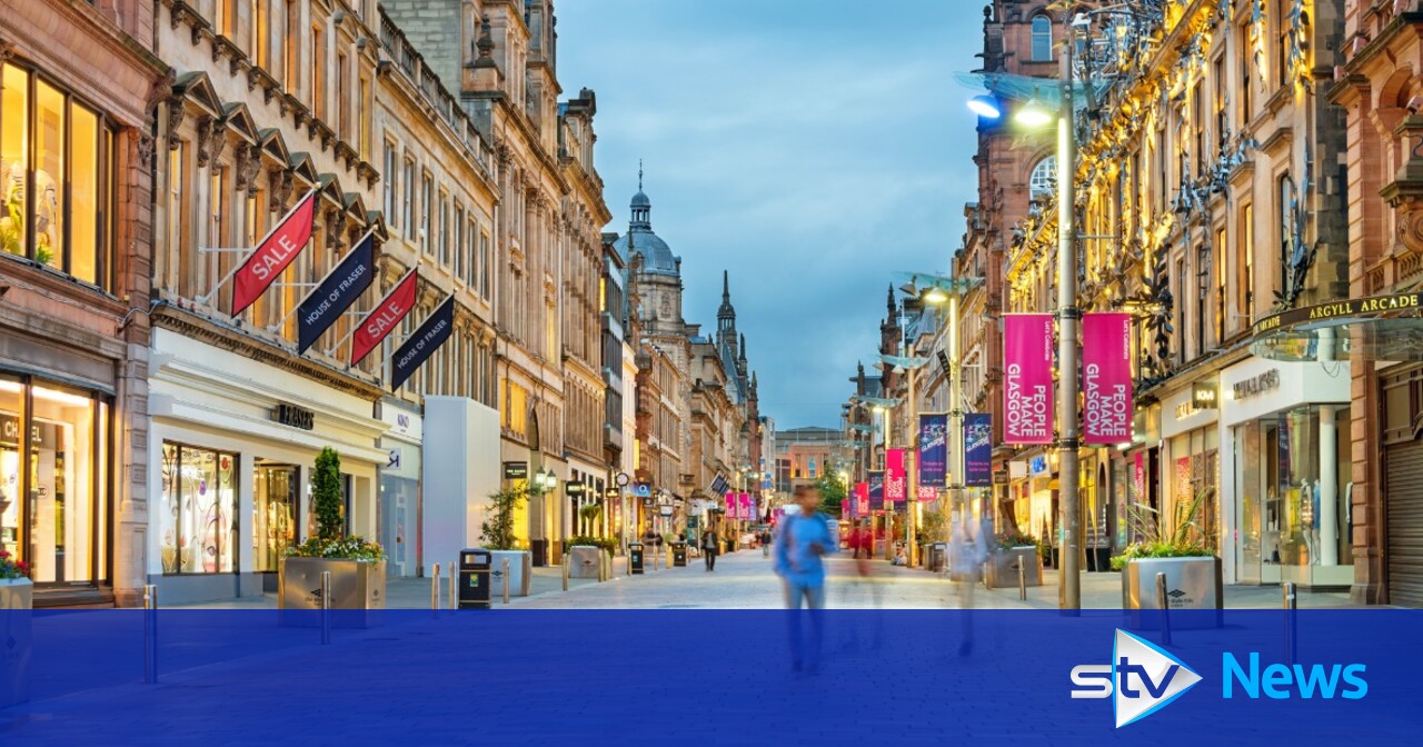Around 85,000 low income Glasgow households to receive £105 Covid gift cards to spend on local high streets - STV News