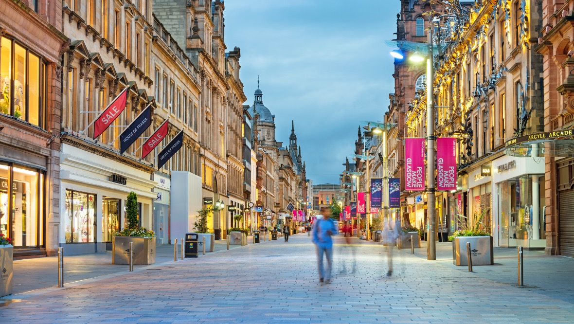 Around 85,000 low income Glasgow households to receive £105 Covid gift cards to spend on local high streets