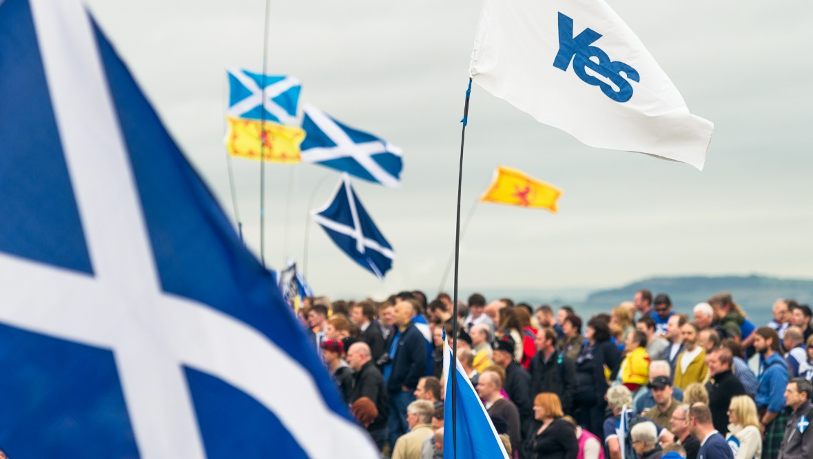 Independence supporters ‘consider London protests’