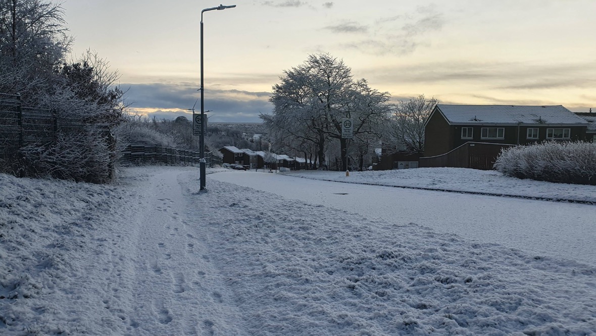 Winter wonderland as cold snap spreads across Scotland