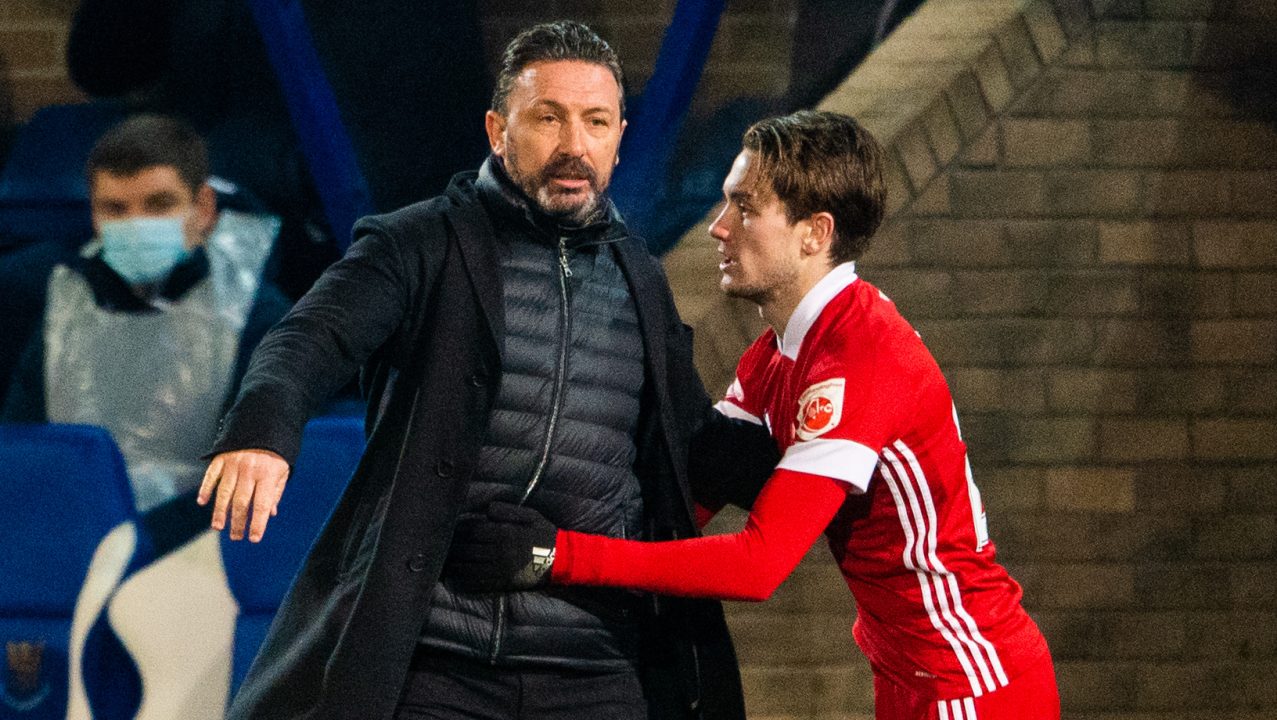 Dons boss McInnes happy with Rangers-bound Wright’s commitment