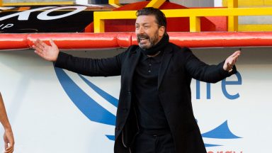 McInnes calls on Aberdeen to build on Motherwell win