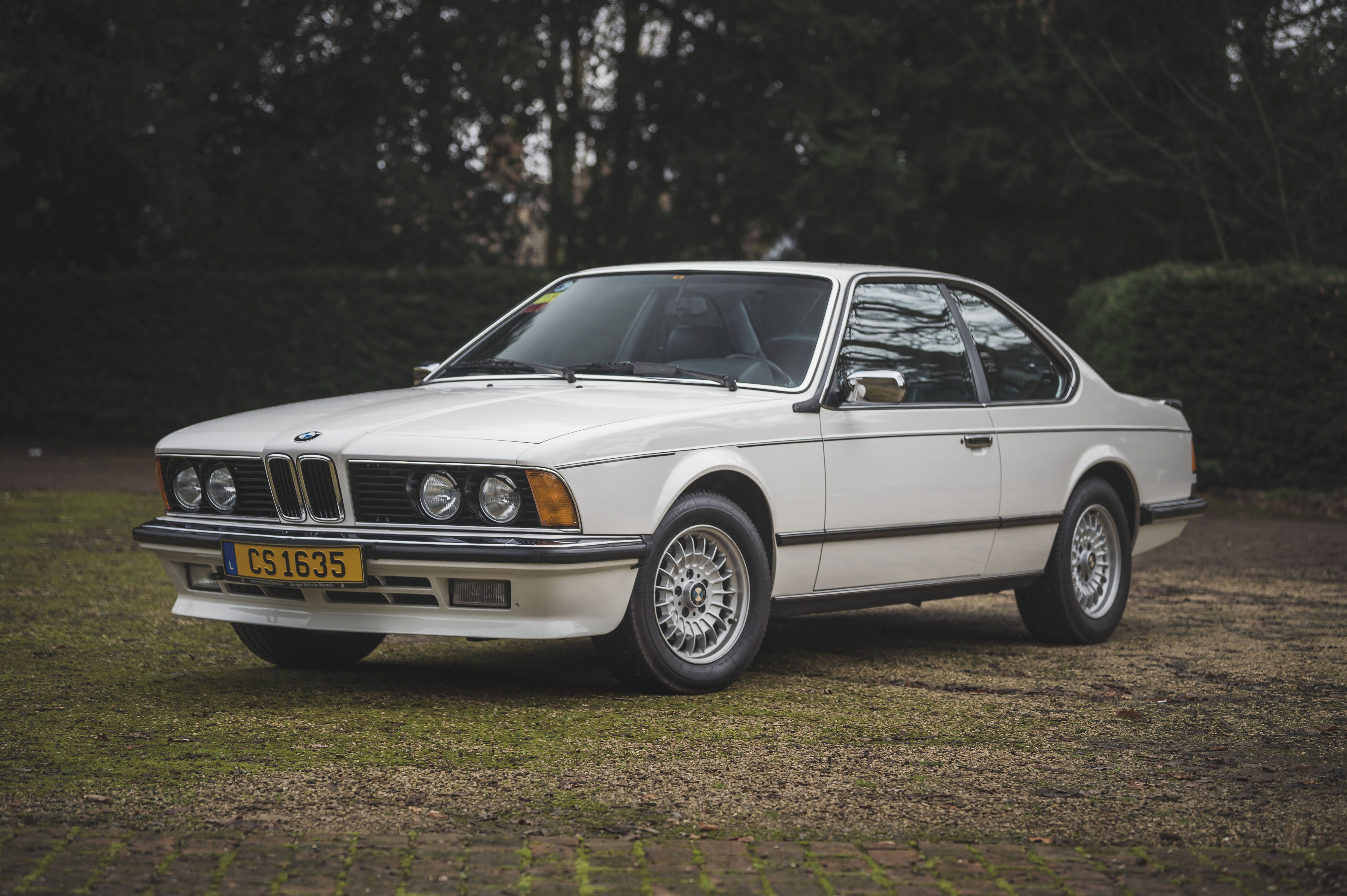 The white BMW 635 CSI was owned by the late Sean Connery between 1989 and 1998.