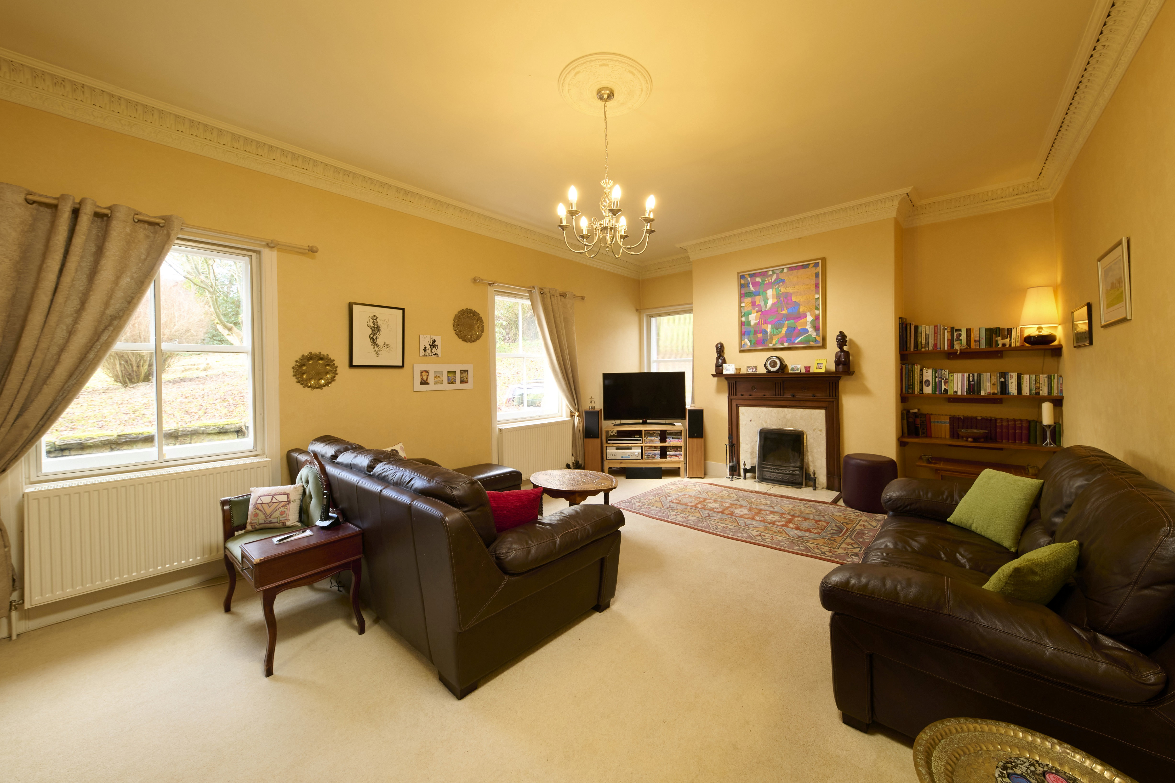  Eagleston has three sitting rooms and two bathrooms.