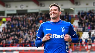 Kyle Lafferty becomes Tommy Wright’s first Kilmarnock signing