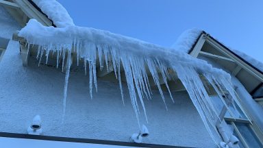 Freezing temperatures, snow and ice forecast as cold snap continues