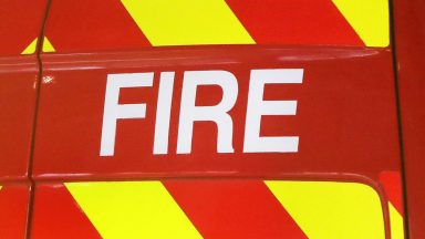 Fire crews extinguish blaze at West Lothian golf club