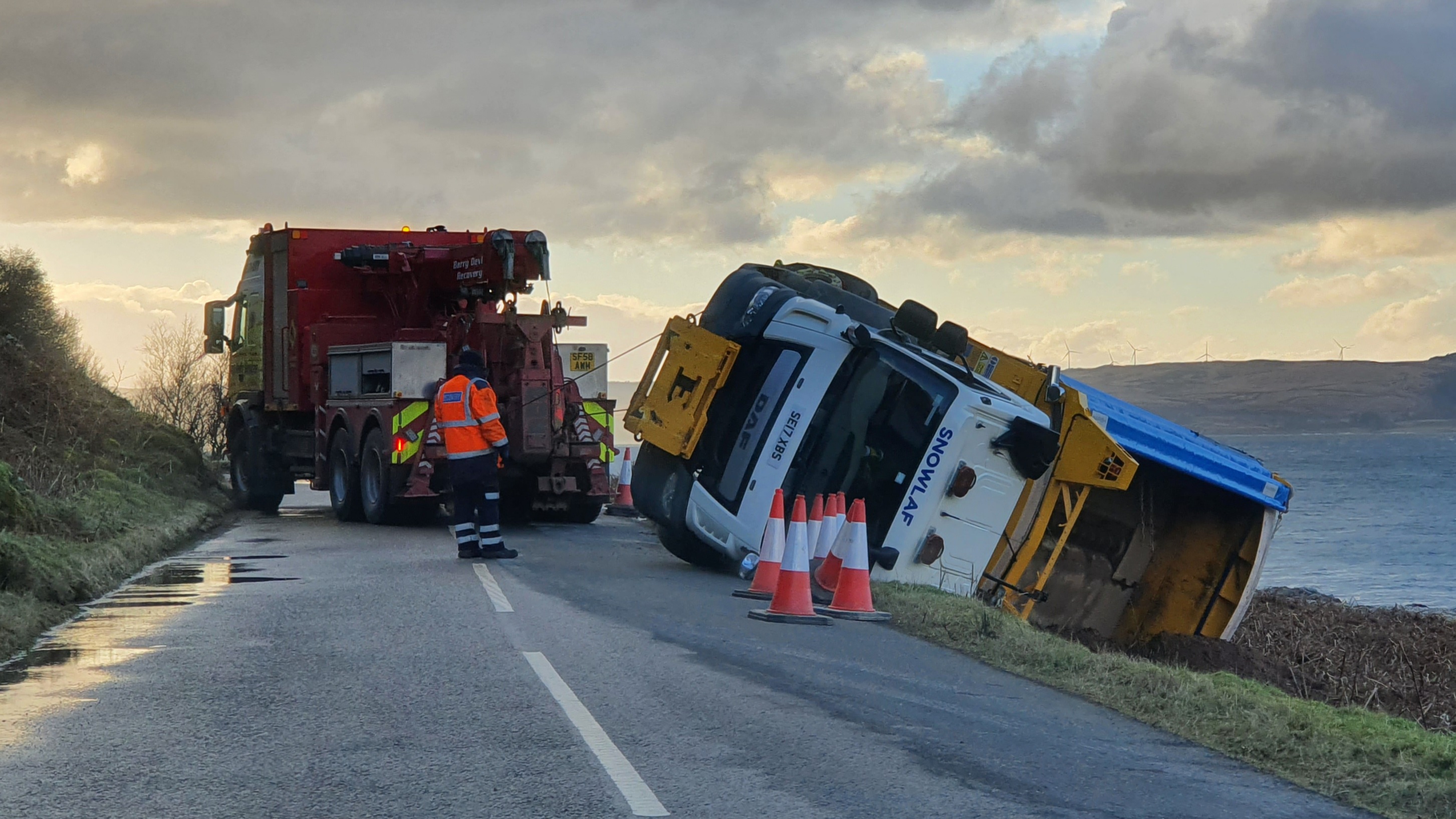 A recovery operation was launched to retrieve Snowlaf. Credit: Alex Penn.