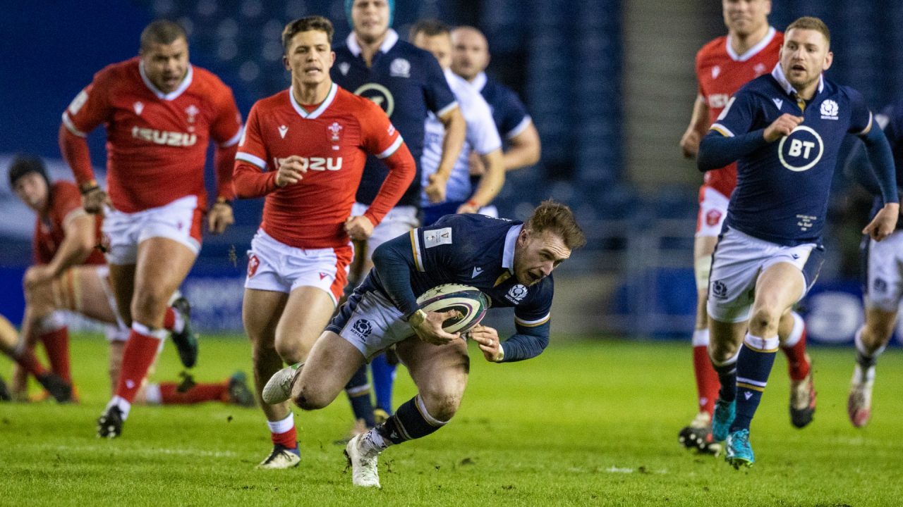 Scotland 24-25 Wales: 14 men edged out in Six Nations thriller