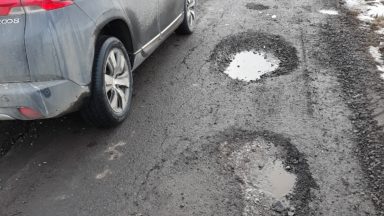 Pothole pandemic: Mum injured after hitting pothole on bike in Glasgow