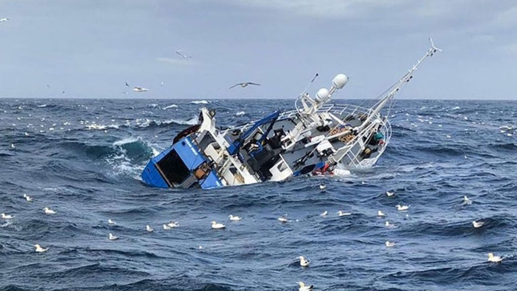 North Sea fishing boat sinking 'linked to failure in hull' | STV News