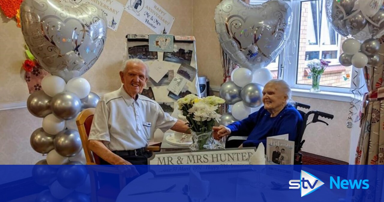 Couple hail ‘having a laugh’ as key to 'blissful' 70year marriage(00)