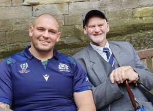 Rugby star to walk 500 miles in memory of his late dad