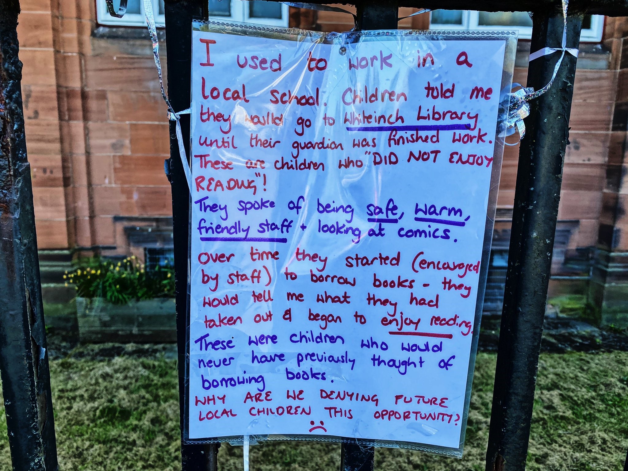 A note hung on railings at Whiteinch Library (Michael Shanks)