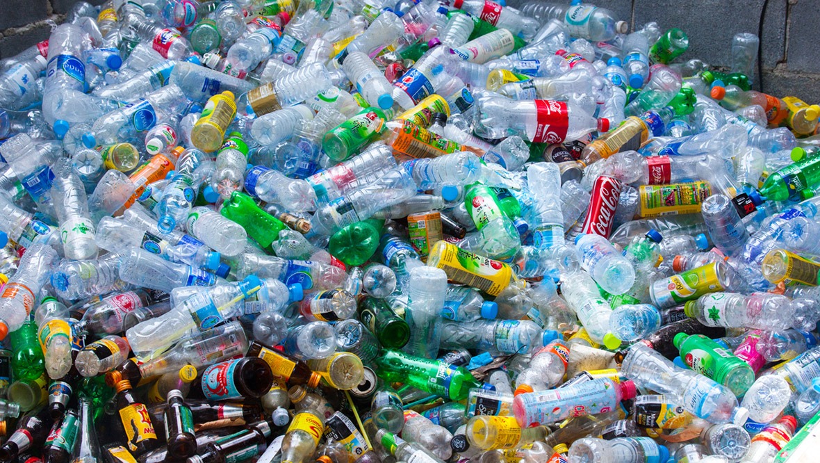 Scotland ‘wasted’ 920 million drinks containers in 2019