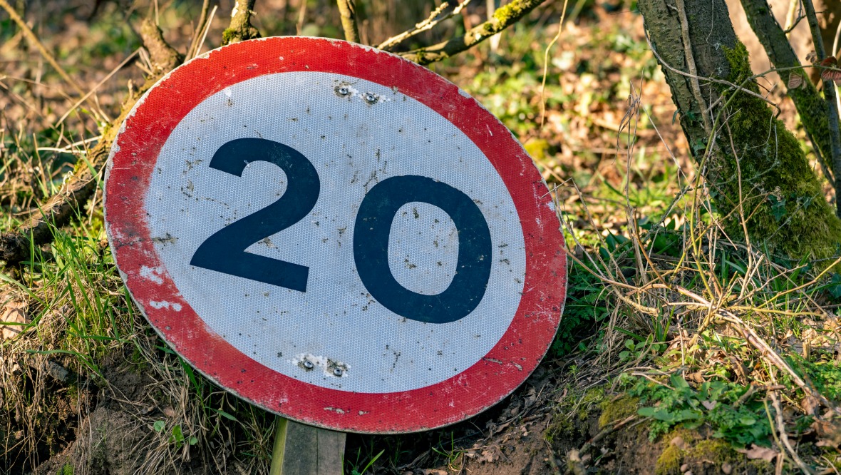 Plans for majority of Midlothian 30mph roads to reduce to 20mph to go before councillors