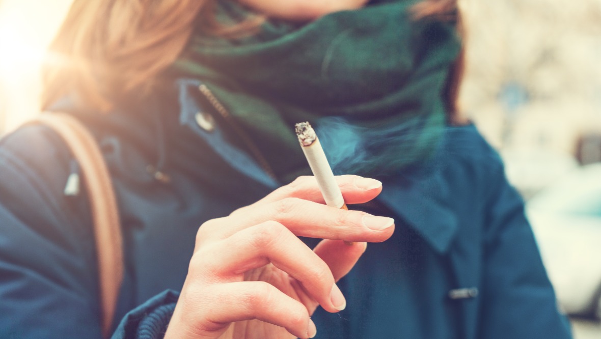 Majority of Scots ‘would back smoking ban outside schools’