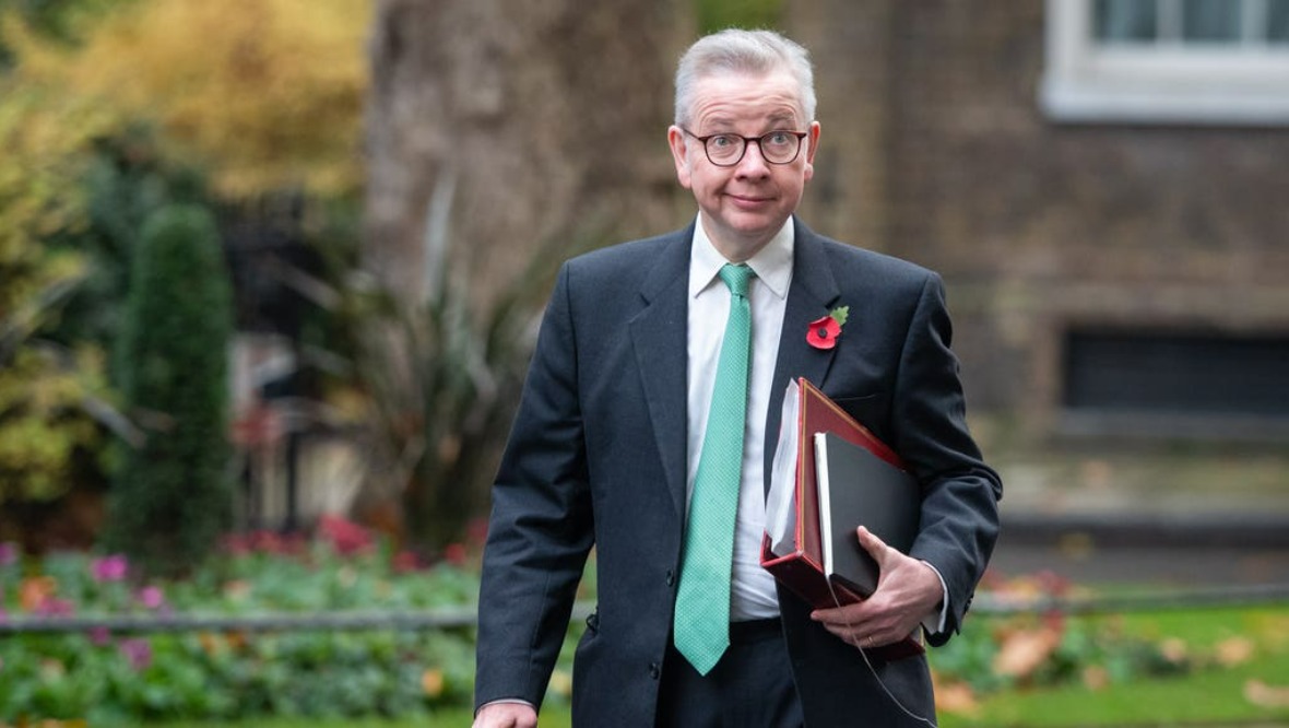 Gove refuses to rule out legal challenge from UK to indyref2