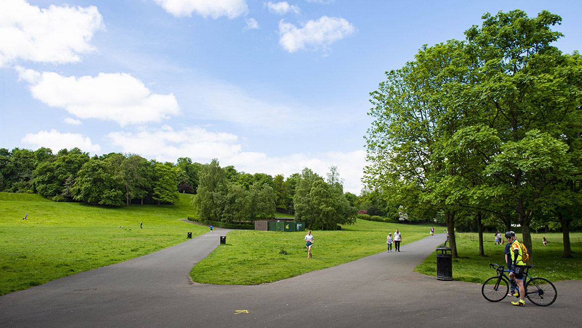 Plans to light up Glasgow parks amid safety concerns make progress
