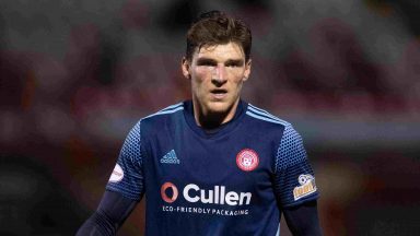 Mackay makes Callachan his first Ross County signing