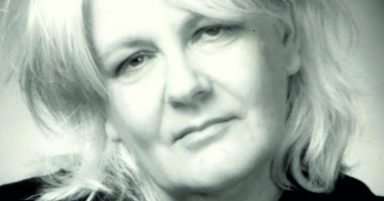 Scottish author Isla Dewar dies following heart attack
