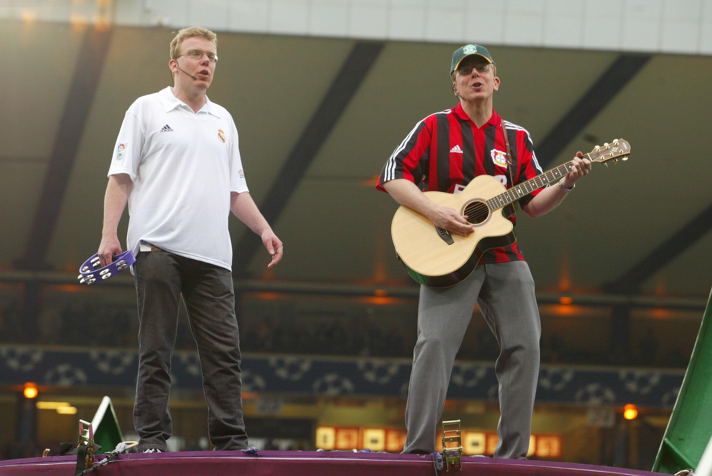 The Proclaimers at Hampden before the 2002 Champions League final.