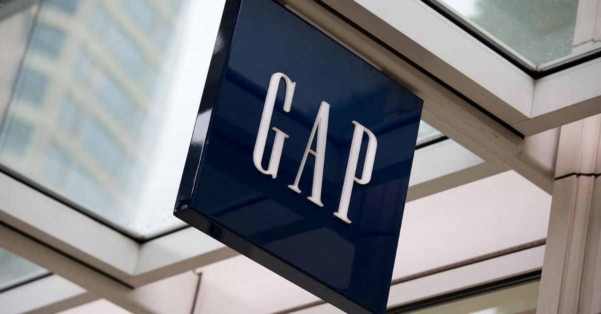 Gap to close all stores and outlets across the UK